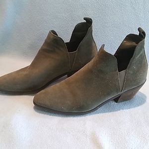 Crown Vintage low heel